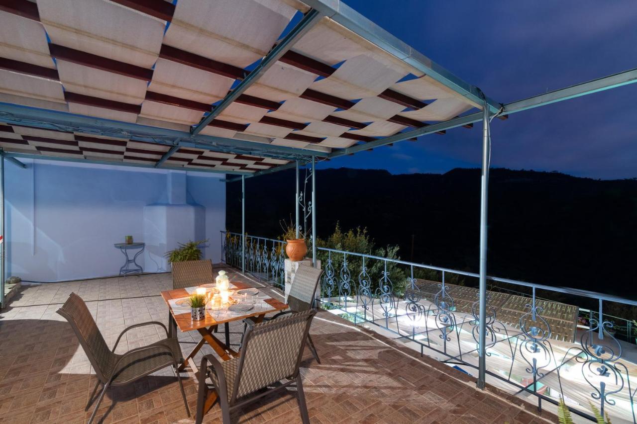 Sarakinas Residences Myrtos Exterior foto